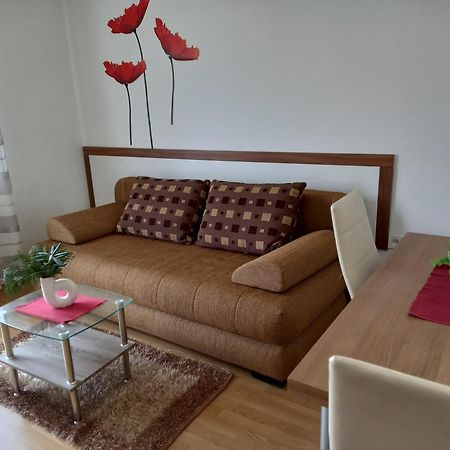 Apartmani Braut Kornić Exteriör bild