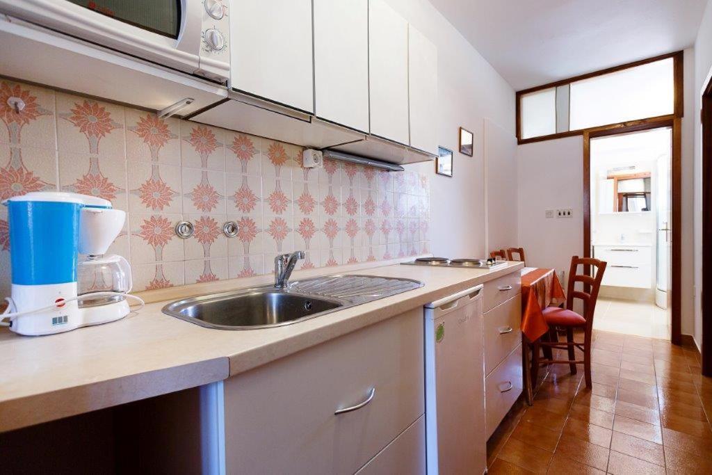 Apartmani Braut Kornić Exteriör bild