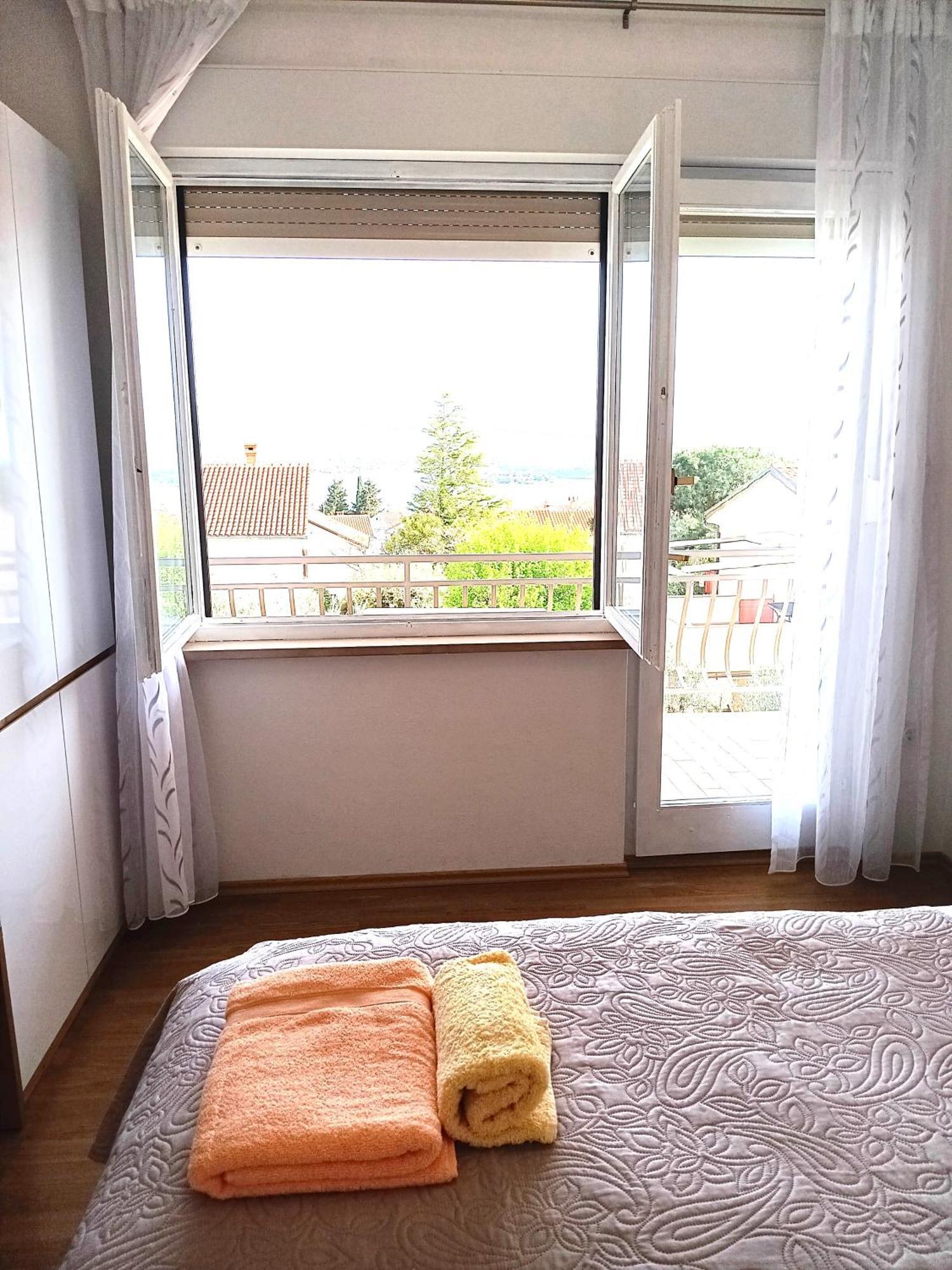 Apartmani Braut Kornić Exteriör bild